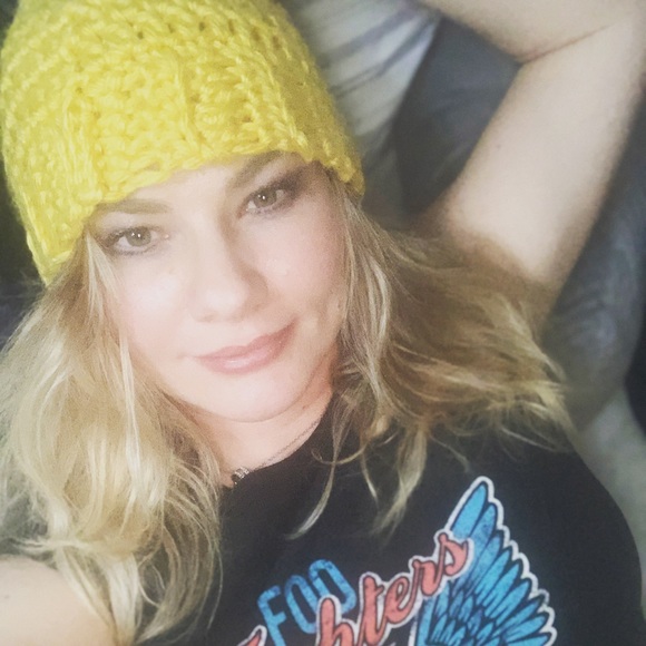 Meet your Posher, Krista - Picture 2 of 2